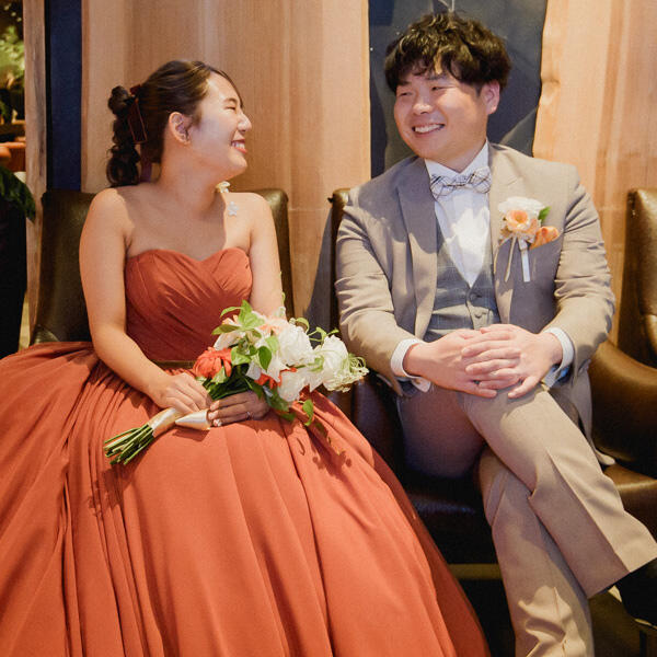 形式にとらわれない、自分たちらしい結婚式